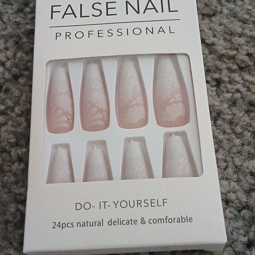 Press on Nails Pink and White Nails  NEW